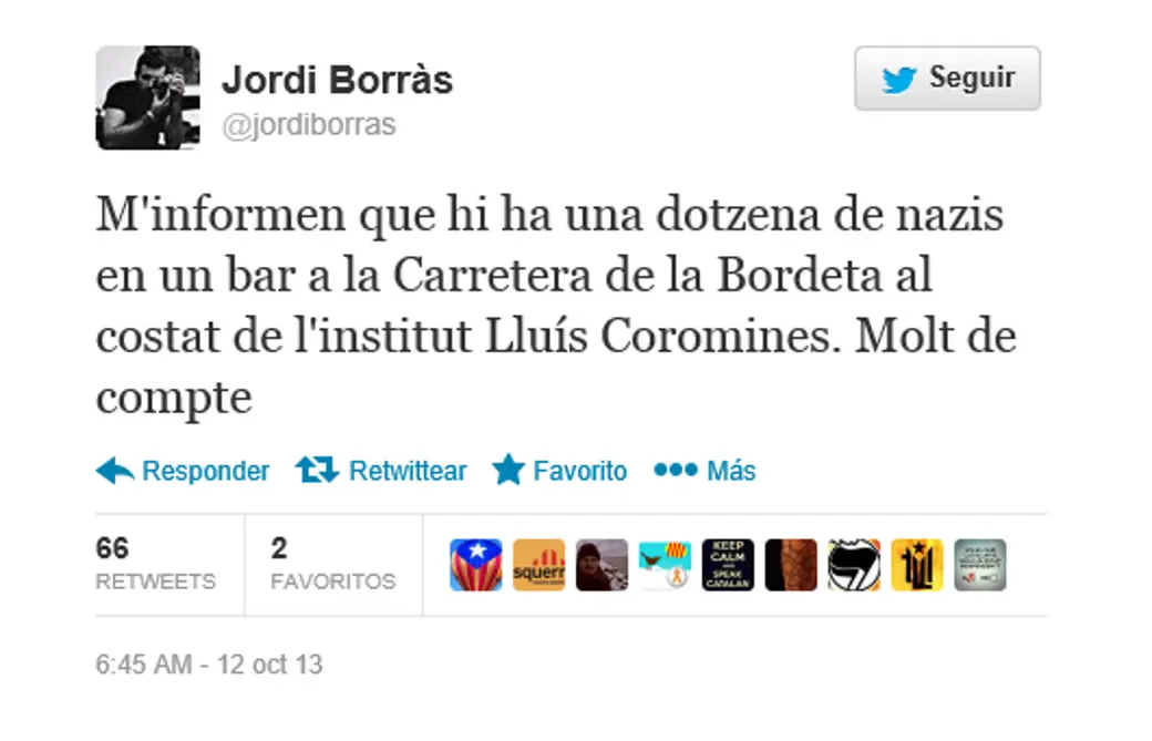 FOTOGRAFÍA. BARCELONA (ESPAÑA), 12 DE OCTUBRE DE 2013. Fotógrafo de dianas. En la imagen el fotoperiodista separatista catalán Jordi Borràs Abelló, que señala en un mensaje en dialecto catalán a los catalanes que rechazan el golpe de estado secesionista en la región catalana con la siguiente declaración en sus redes sociales: "M'informaen que hi ha una dotzena de nazis en un bar a la carretera de La Bordeta al costat de l'Intitut Lluís Coromines. Molt de compte. (Me acaban de informar que hay una docenas de nazis en un bar a la carretera de La Bordeta, al lado del Instituto Lluís Corominas. ¡Mucho cuidado!)". Los presuntos "nazis" al que el fotoperiodista antiespañol Jordi Borràs Abelló se refiere son ciudadanos catalanes; a su juicio, son unos "nazis" únicamente por mostrar su lealtad a su país (España) viviendo en su tierra catalana, que es, como no podría ser de otra manera, parte indisoluble del territorio nacional de España y nunca desde la existencia de España, parte de ella ha sido independiente o se ha unido al conjunto, siempre ha sido una y unida. Teresa Ferran