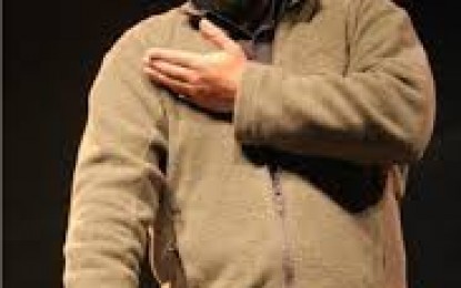 FOTOGRAFÍA. PARÍS (FRANCIA), 09 DE ENERO DE 2014. El gobierno francés marca el limite de la libertad de expresión y prohíbe la actuación del xenófobo Dieudonné M'bala M'bala, más conocido como "Dieudonné", es un antisemita actor y cómico con doble nacionalidad: camerunesa y francesa. Lasvocesdelpueblo (Ñ Pueblo)