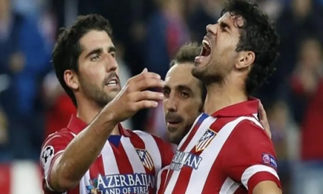 FOTOGRAFÍA. MADRID (ESPAÑA), 06 DE ABRIL DE 2014. Liga BBVA, todo queda igual. En la imagen, los jugadores del Atlético de Madrid celebrando un gol este domingo, 6 de abril de 2014, quinto domingo de Cuaresma. Efe