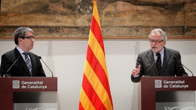 Rueda de prensa del portavoz del gobierno separatista catalán, Francesc Homs y el presidente del CATN, Carles Pi-Sunyer. (Foto Europa Press)