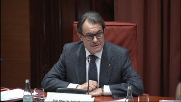 Artur Mas Gavarró investigado en el Parlamento catalán.