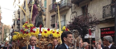 Cofradía de Nazarenos de Barcelona celebra Procesiones esta Semana Santa, Domingo Ramos y Viernes Santo ‏ . - copia