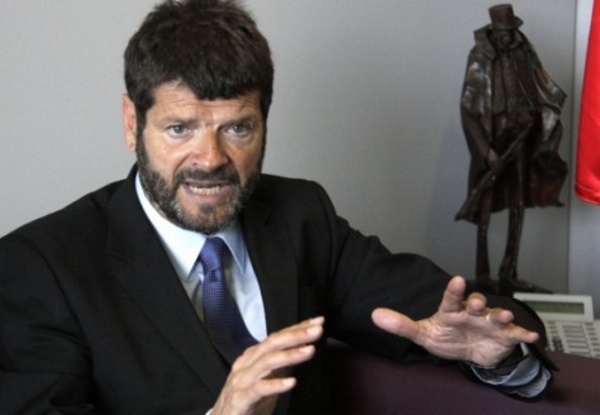 El Alto Cargo Policial catalán nombrado por Artur Mas pide no pitar al himno de España en la Copa del Rey