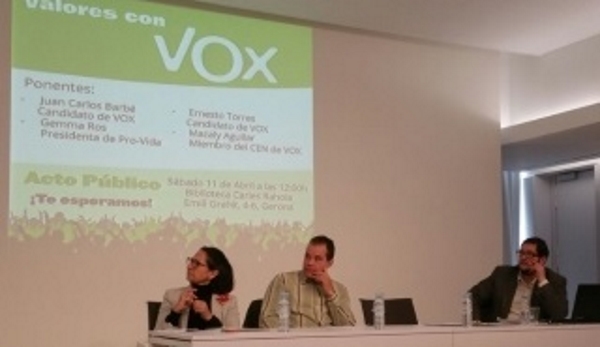 VOX-propone-la-eliminación-de-la-zona-azul-durante-su-primer-acto-en-Gerona-bajo-el-lema-Valores-con-VOX......