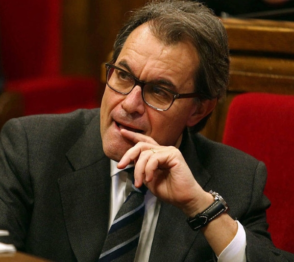 Fiscalía insta a embargar 15 sedes del partido de Artur Mas, CDC, por el expolio organizado en cataluña
