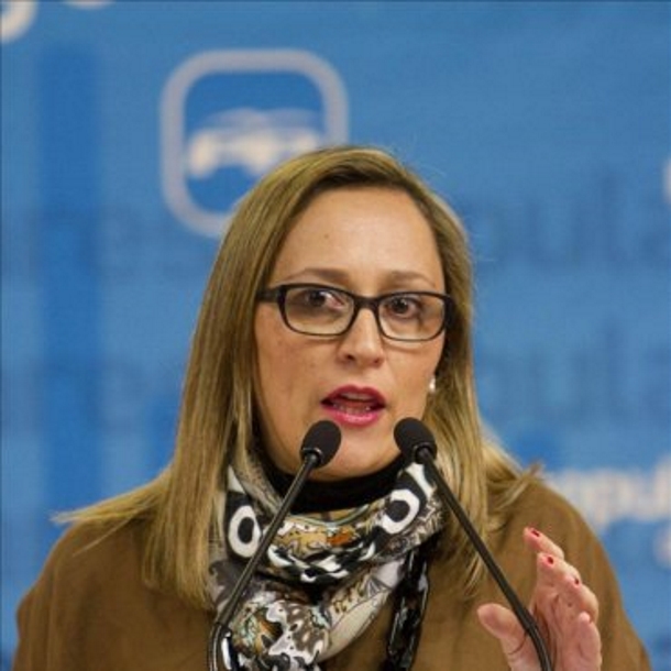 La candidata del PP a la alcaldía de Vigo, Elena Muñoz. EFE