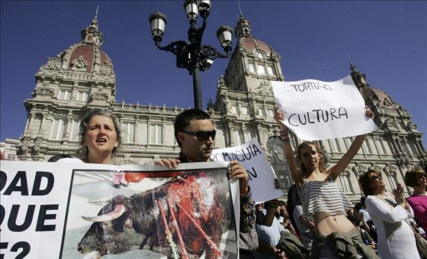 Manifestación en A Coruña por la abolición de las corridas de toros. EFE