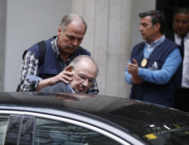el expresidente del gobierno del PP, rodrigo rato, detenido