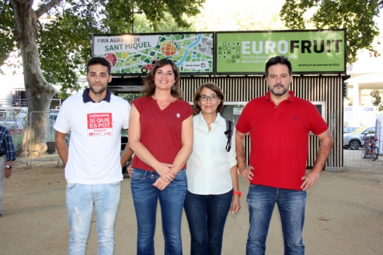 Fotografía, cabeza de lista de CSQP) por Lérida, Sara Vilà (c). Foto ACN