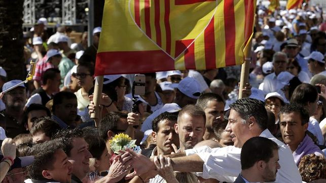 Los líderes nacionales llaman a la movilización el 27S que frene la secesión