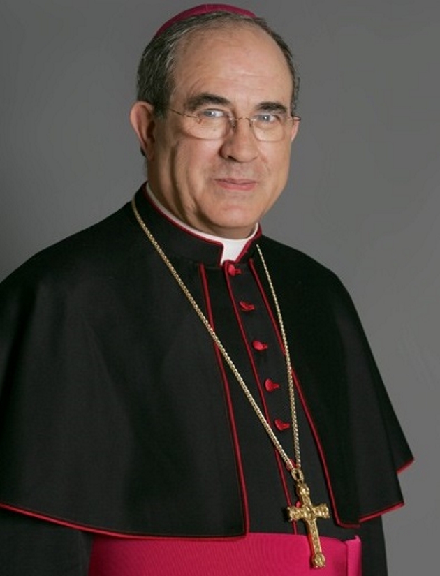 El arzobispo de Sevilla decreta que las Misas exequiales se celebren solo en parroquias