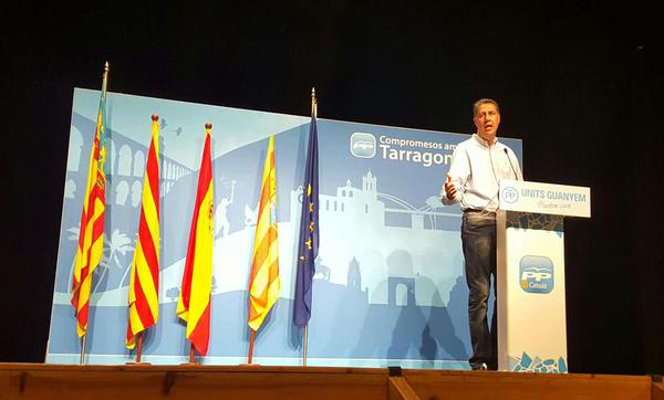 el líder del PPC durante su intervención esta tarde. foto-Vam