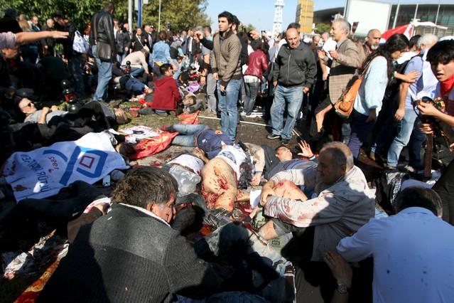 Masacre en una marcha por la paz en Ankara