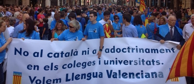 Simpatizantes de CCV durante una manifestación contra el pancatalanismo en Valencia. Lasvocesdelpueblo