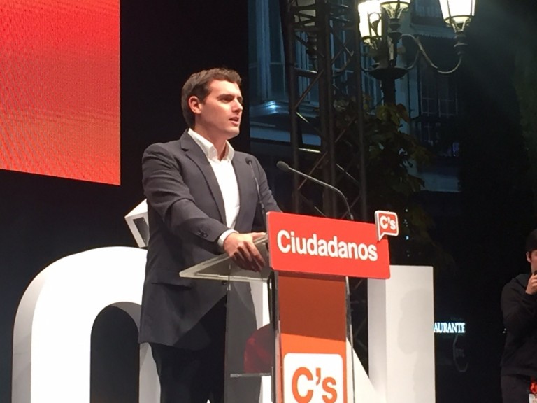 Rivera: «La solución al populismo y al inmovilismo es una gran participación en las urnas»