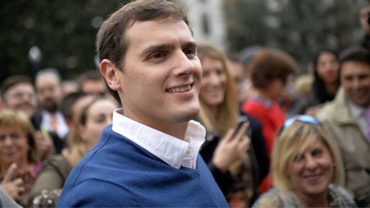 El líder de Ciudadanos y candidato a la Presidencia, Albert Rivera, durante un acto en Santander. Foto Reuters