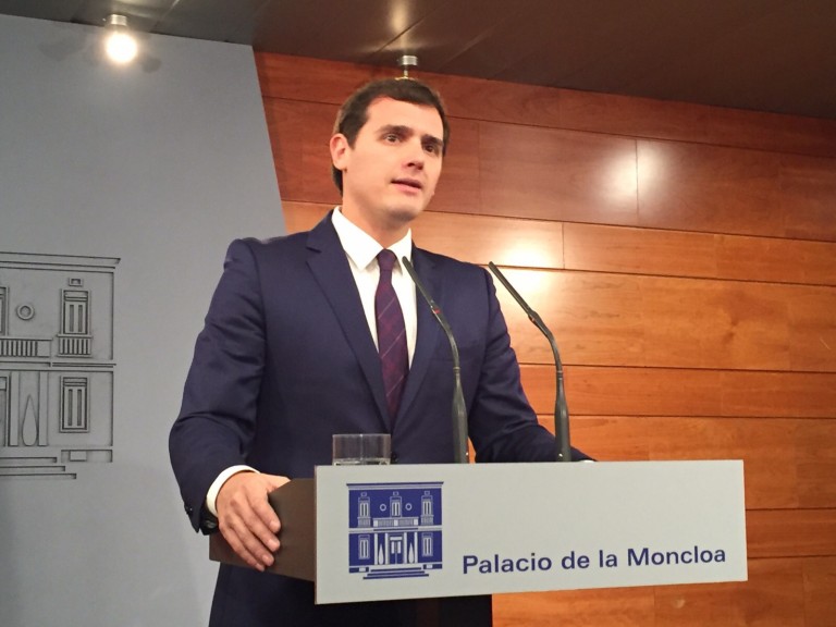 Rivera: » C’s no apoyará la investidura de Rajoy pero hará una oposición útil y responsable»