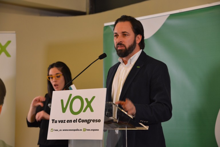 Cierre multitudinario de campaña de VOX denunciando la «traición» de los que «eran nuestros»