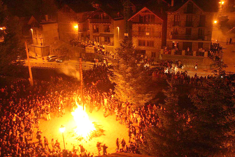 Fotografía Las fallas de los Pireneus de Lérida (España). Lasvocesdelpueblo