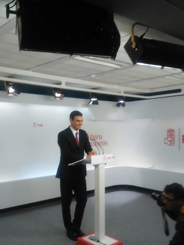 Pedro Sánchez: El PSOE no va a apoyar a Rajoy ni al PP