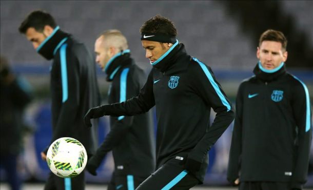Messi y Neymar entran en el once de FC Barcelona para la final ante River Plate