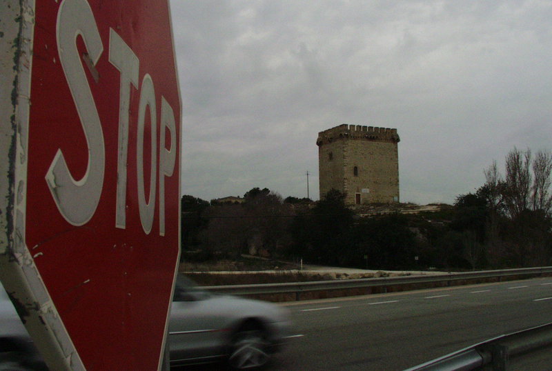 Fotografía: Vista de la Torre de la Carrova, en el término de Amposta. foto Sebastián Abraham.