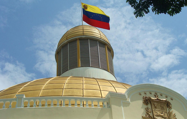 Asamblea Nacional de Venezuela vista desde fuera. Lasvocesdelpueblo
