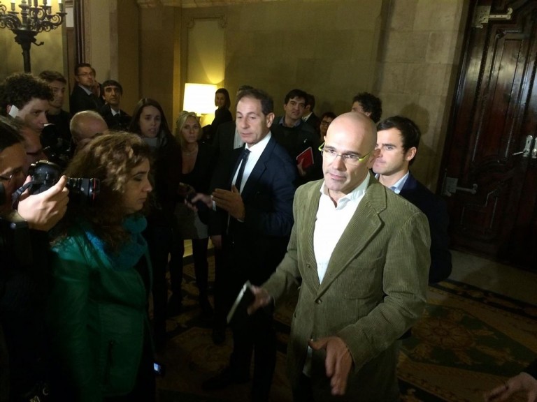 Acabada la reunión de última suerte para el ‘Procés catalán entre JxSí y CUP sin declaraciones