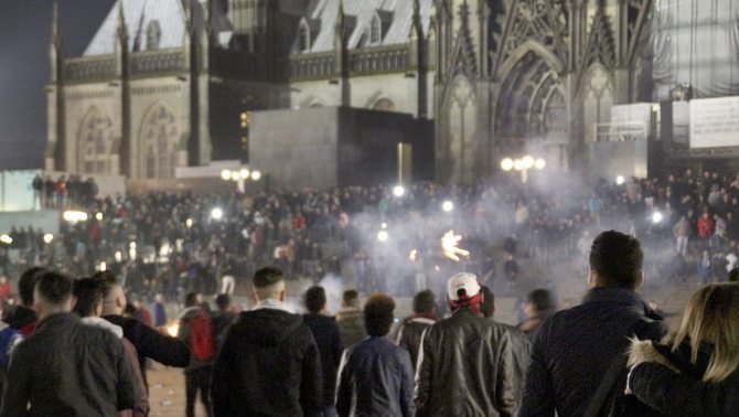 ESTUPOR EN ALEMANIA ANTE DECENAS DE AGRESIONES SEXUALES EN NOCHEVIEJA EN COLONIA