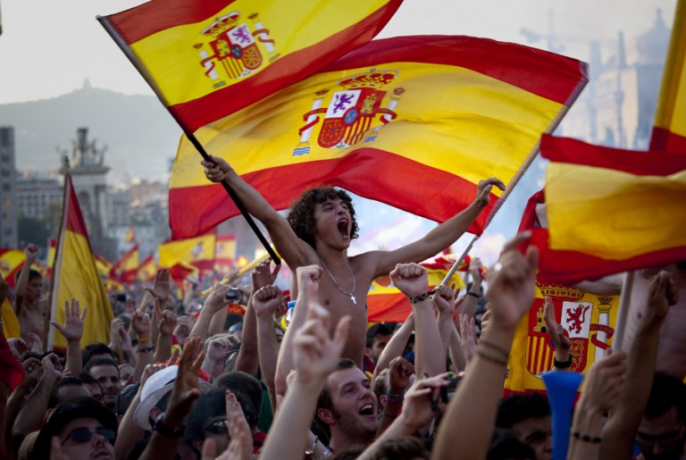 Semana decisiva contra el separatismo en Pl. de España de Barcelona: «Tenemos fe y razón»