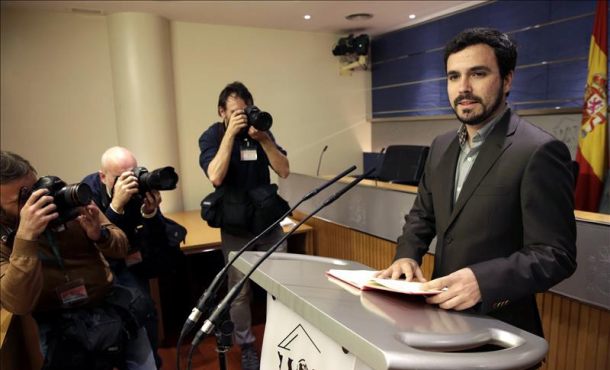 El diputado de IU Alberto Garzón, durante una rueda de prensa en el Congreso de los diputados. Efe