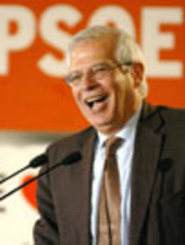 El dirigente del PSOE catalán, Josep Borrell, durante un acto de su partido. Foto archivo. lasvocesdelpueblo.