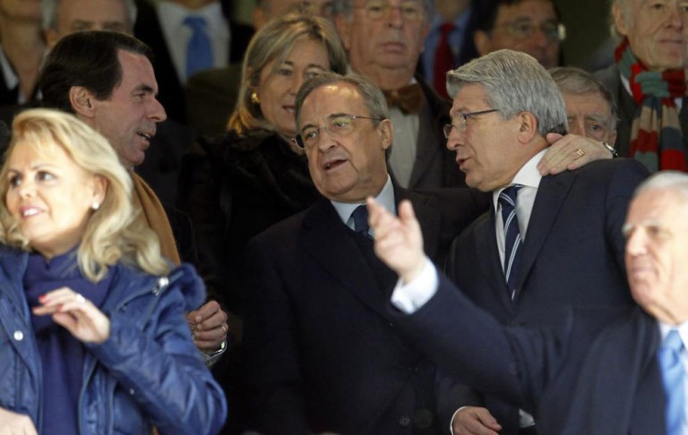 Gritos de «Florentino dimisión» ante negocios y negocios con derrotas y derrotas del Real Madrid