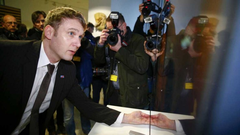 Las urnas castigan a la coalición de Ángela Merkel e impulsan el populismo de derechas