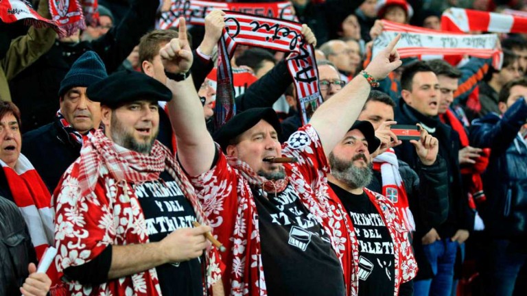 Parlamento vasco prohibe con voto en contra de UPyD fumar y alcohol en estadios de fútbol