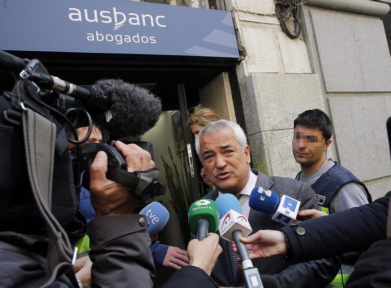 Dimite en bloque la delegación de Ausbanc en Cataluña por la prisión incondicional de Luis Pineda