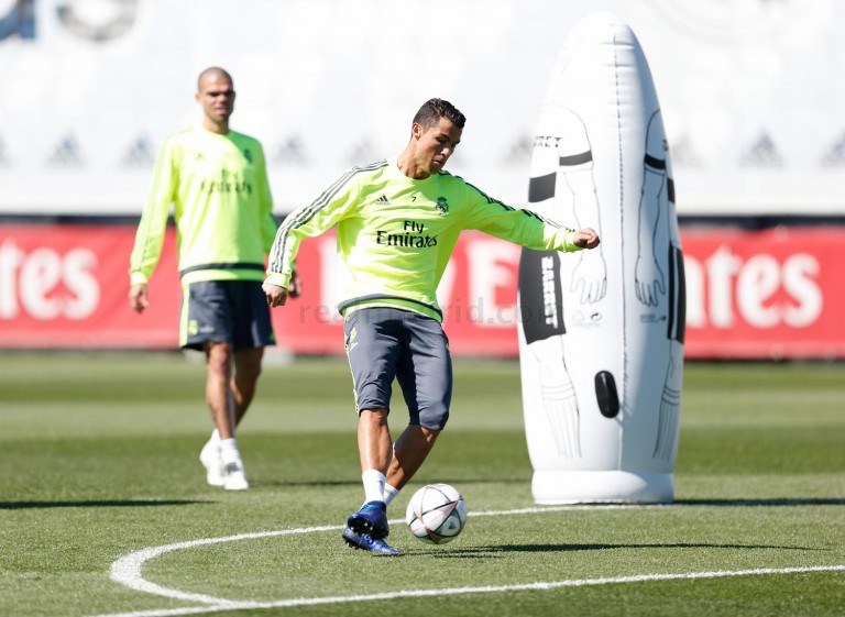 CR7 completa la penúltima sesión preparatoria la vuelta de las semifinales de Liga de Campeones