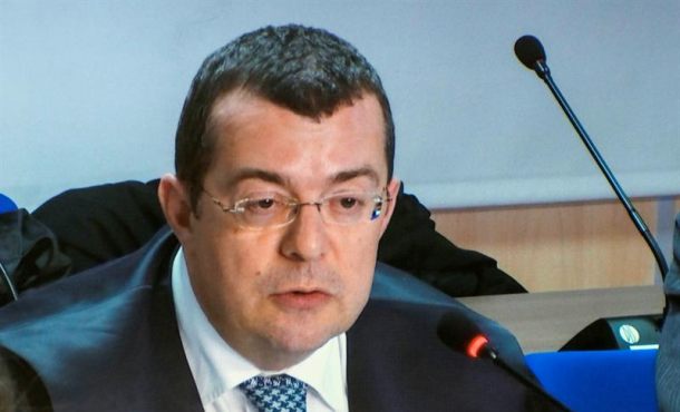 Imagen tomada del monitor instalado en la sala de prensa de la Escuela Balear de la Administración Pública (EBAP), de Manuel González Peeters, abogado del exsocio de Iñaki Urdangarin.. Efe