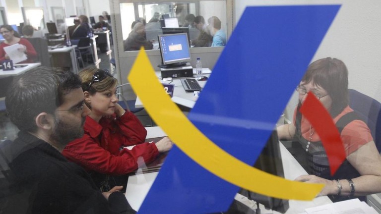 A partir de este miércoles 4 de mayo se puede pedir cita con Hacienda para la declaración de la renta