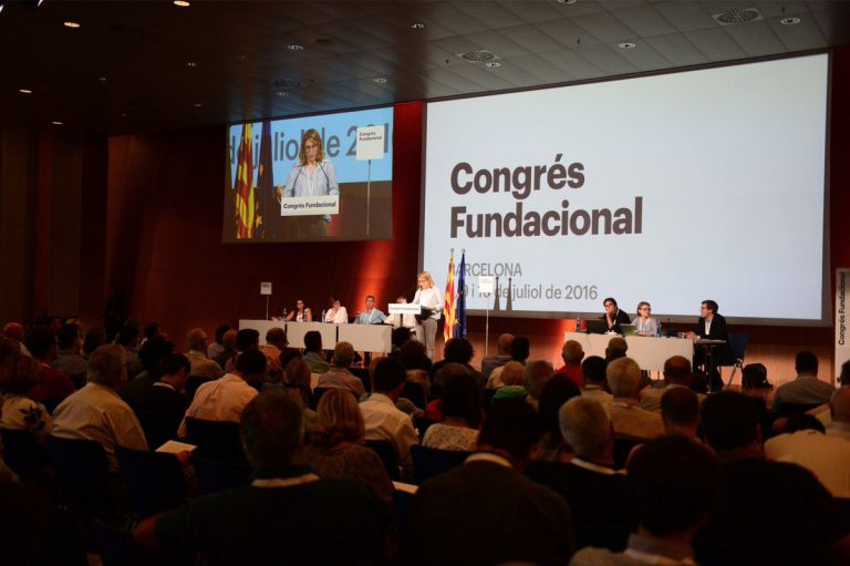 Nace el nuevo partido separatista de Artur Mas y Carles Puigdemont: El niño no tiene nombre