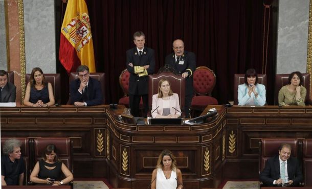 Miembros de la nueva Mesa del Congreso de los Diputados compuesta tras la sesión constitutiva de las Cortes Generales de la XII Legislatura. EFE