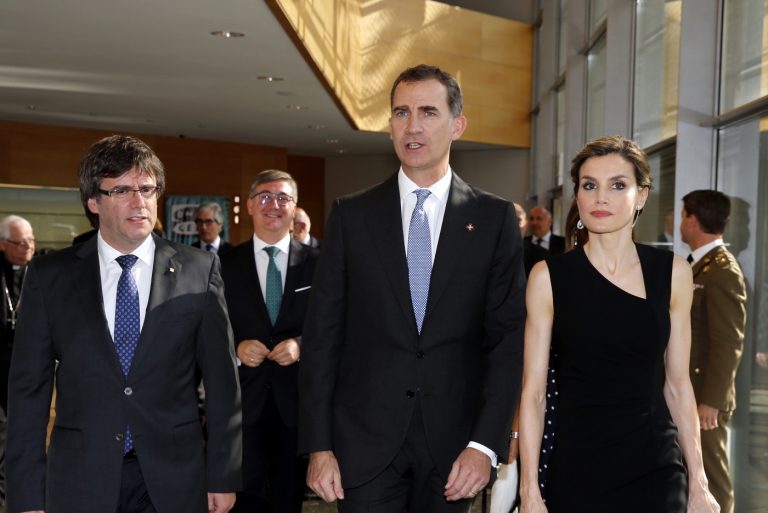 Rey a separatistas catalanistas: «No se puede construir un mundo mejor» desde «el enfrentamiento»