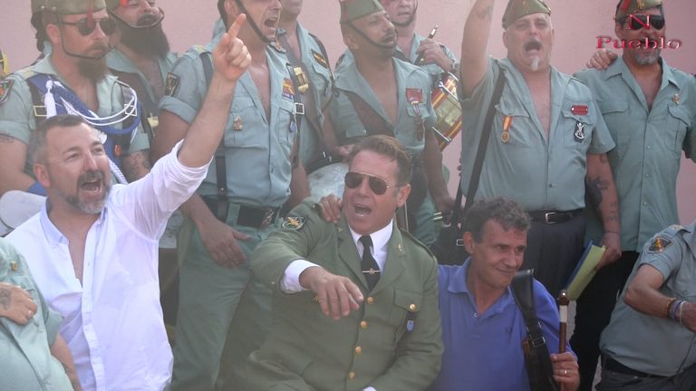 La Legión canta en Hospitalet «Como somos Caballeros Legionarios» para As. Sanfilippo y 5P-