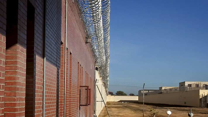 imagen-del-patio-interior-de-la-carcel-sevilla-1-archivo-efe