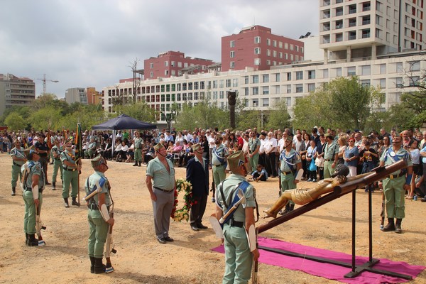 acto-conmemorativo-de-la-fundacion-de-la-legion-espanola-en-barcelona-san-andres-barcelona-espana-domingo-2-de-octubre-de-2016-centenares-de-catalanes-y-la-legion-lasvocesdelpueblo