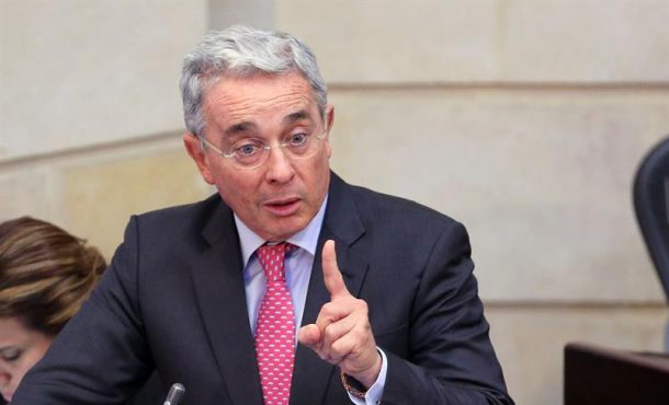 el-expresidente-colombiano-alvaro-uribe-2002-2010-afirmo-hoy-que-venezuela-a-su-juicio-gobernada-por-una-dictadura-incorregible-no-deberia-seguir-siendo-garante-archivo-efe