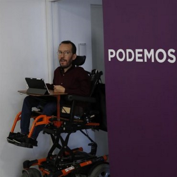 el-secretario-de-organizacion-de-podemos-pablo-echenique-durante-la-rueda-de-prensa-que-ha-ofrecido-hoy-efe