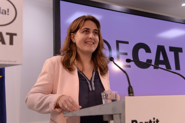 la-xenofofoba-secesionista-catalanista-marta-pascal-la-actual-coordinadora-general-de-convergencia-democratica-de-cataluna-ahora-pdecat-este-sabado-en-rueda-de-prensa-lasvocesdelpueblo