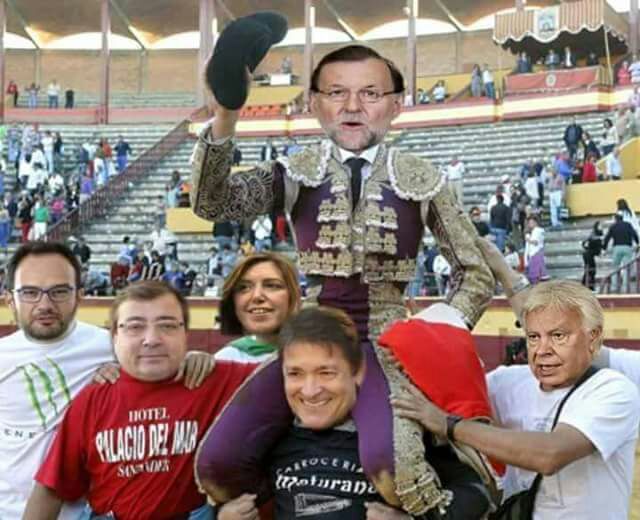 un-montaje-de-angel-gomez-quien-se-presenta-como-un-indignado-que-se-niega-a-pagar-una-crisis-que-no-provoco-ahora-se-que-otro-mundo-es-posible-y-junto-a-ti-lasvocesdelpueblo
