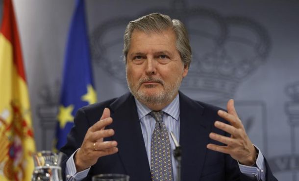 el-ministro-de-cultura-y-portavoz-del-gobierno-inigo-mendez-de-vigo-durante-la-rueda-de-prensa-posterior-al-consejo-de-ministros-celebrado-hoy-en-el-palacio-de-la-moncloa-efe